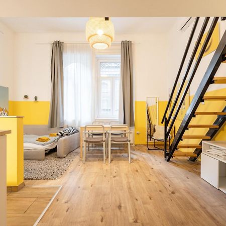 Charming Studio In The Heart Of The Jewish Quarter W41 Yellow Apartment Budapest Bagian luar foto