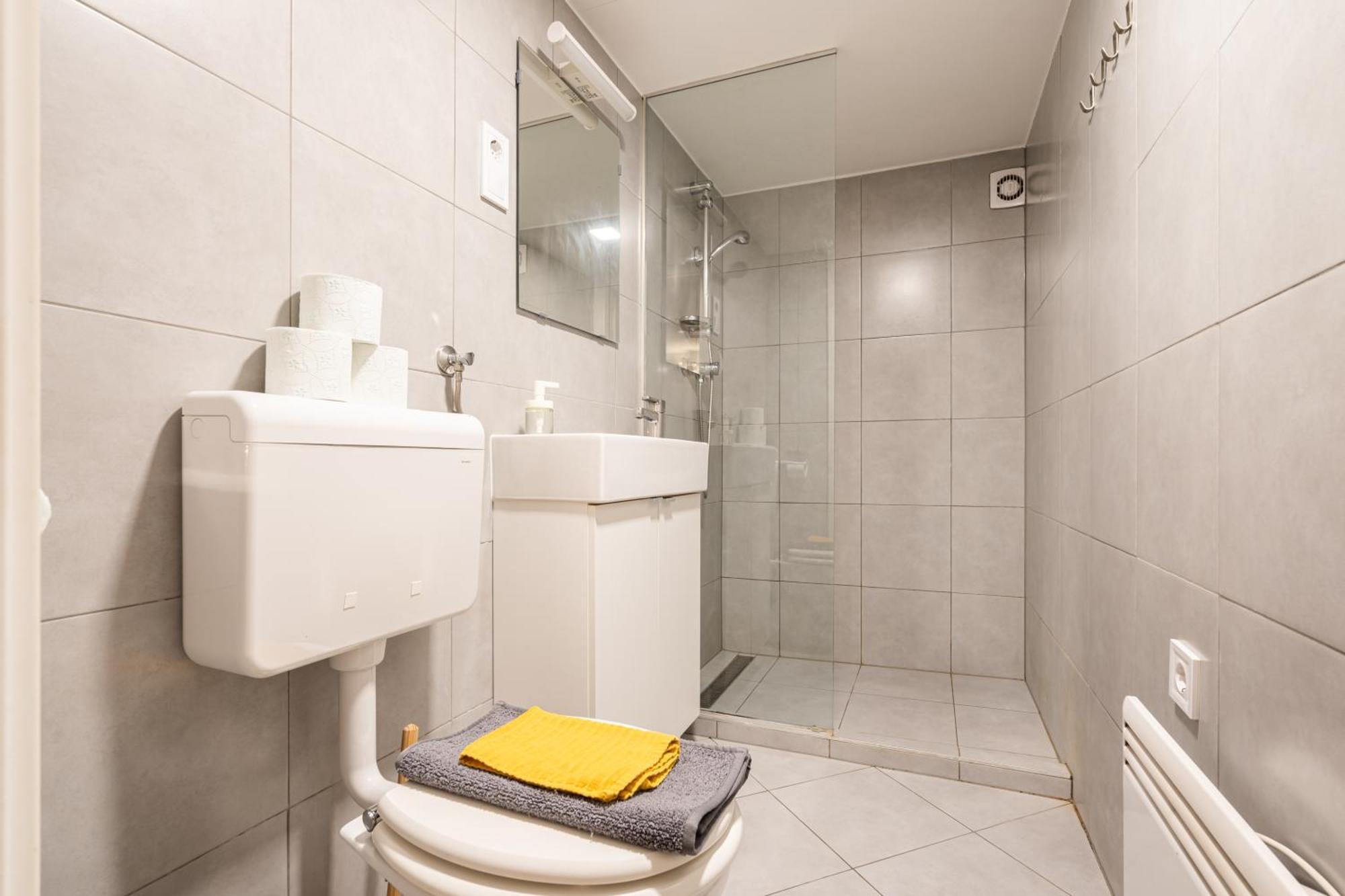 Charming Studio In The Heart Of The Jewish Quarter W41 Yellow Apartment Budapest Bagian luar foto